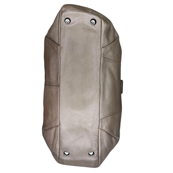 |EUC| COACH Soho Buckle Taupe Leather Hobo Handbag - August 2012 - Picture 2 of 10